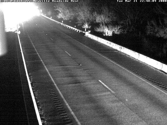 I-81 S/B @ MM 40 Newville Roadside Rest Cumberland Co. live webcam