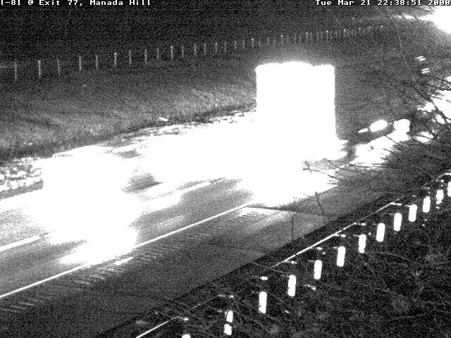 I-81 S/B @ Exit 77 PA 39 Manada Hill Dauphin Co. live webcam