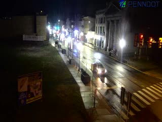 US-30 BUSINESS (LINCOLN HWY) @ PA-82/ 1ST AVE live webcam
