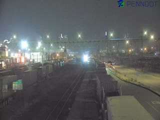 S COLUMBUS BLVD @ E OREGON AVE live webcam