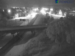Traffic closest to camera is traveling Southbound