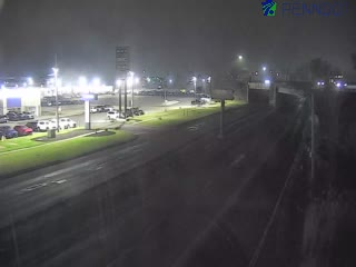 STREET RD. WEST OF I-276/PA TNPK live webcam