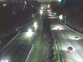 I-95 @ EXIT-2 (PA 452/MARKET ST) live webcam