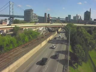 Live snapshot from I-95 @ SB EXIT 22 (I-676/CALLOWHILL ST)
