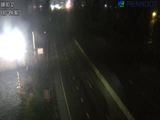 I-83 @ EXIT 32 (PA 382 NEWBERRYTOWN) live webcam