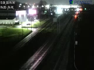 PA 283 @ PA 741 EAST PETERSBURG/MILLERSVILLE EXIT live webcam