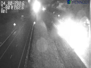 I-80 @ EXIT 262 (PA 309 MOUNTAIN TOP/HAZLETON) live webcam