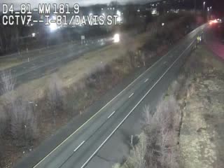 I-81 @ EXIT 182 (MONTAGE MOUNTAIN RD/DAVIS STREET) live webcam