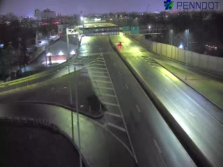 US 1 @ PENNSYLVANIA AVE live webcam