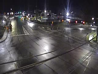 MAIN ST @ SECOND AVE live webcam