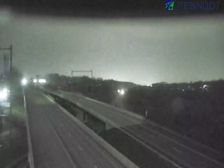 US 1 @ BUSINESS US-1/ PENNDEL live webcam