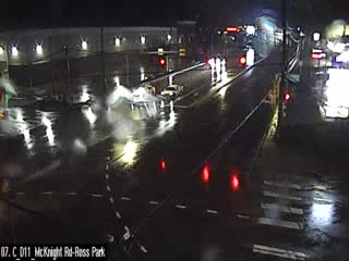 MCKNIGHT RD @ ROSS PARK MALL DR live webcam