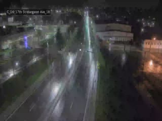 17TH ST @ MARGARET AVE live webcam